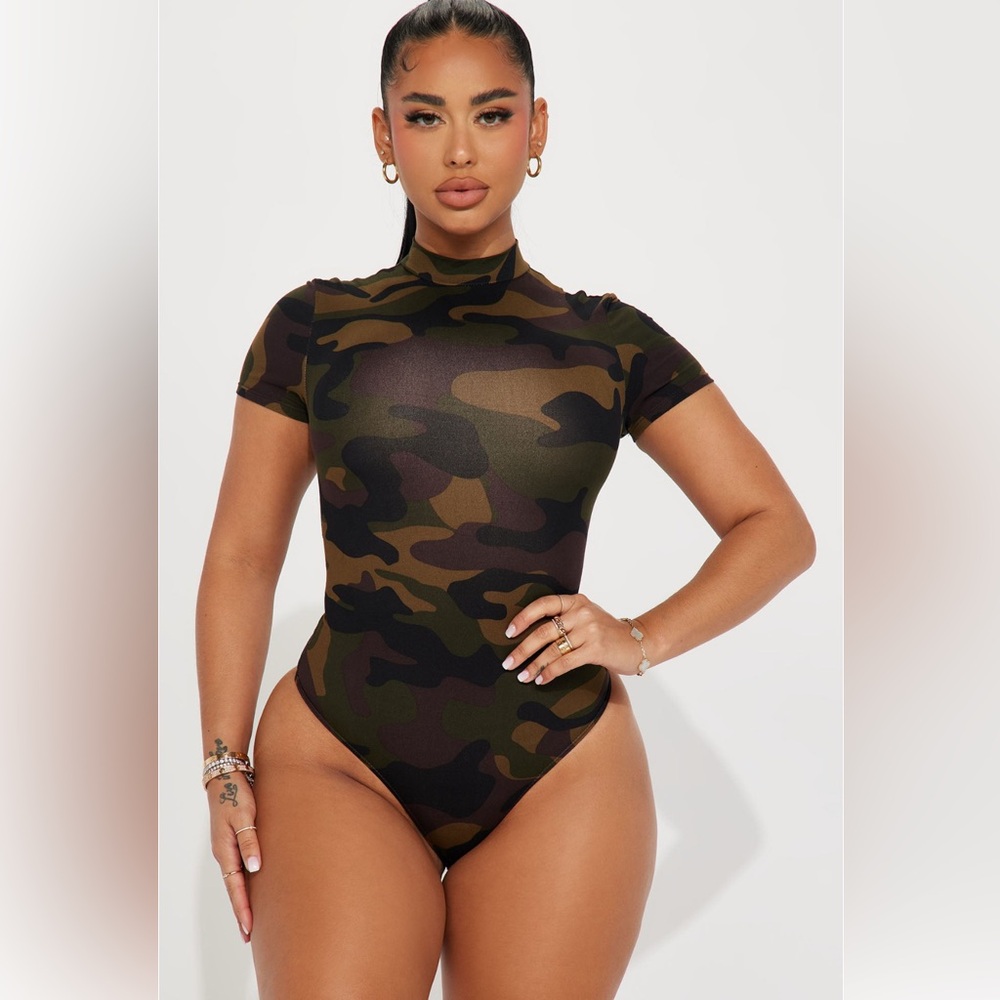 Fashion Nova Camo Print Bodysuit New with Tags - Picture 2 of 6